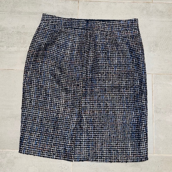 J. Crew Tweed Metallic Pencil Skirt Sz4 - Picture 3 of 9